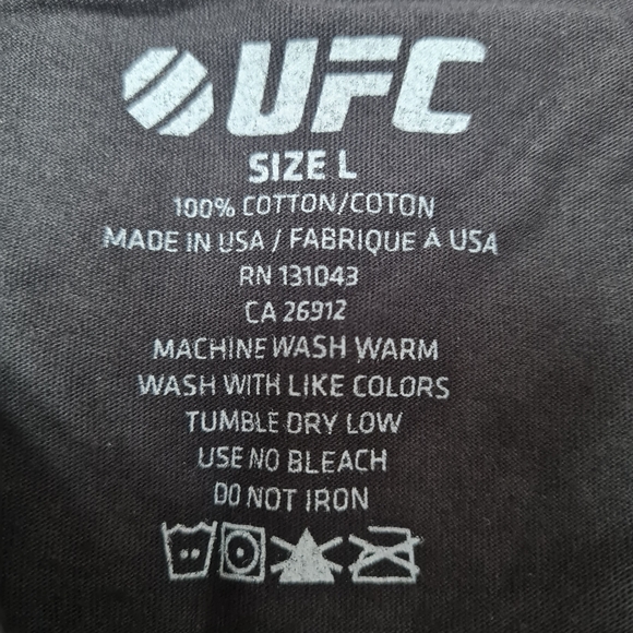 NWT UFC ULTIMATE FIGHTING CHAMPIONSHIP DOUBLE SIDED T-SHIRT BLACK LARGE - Picture 6 of 6